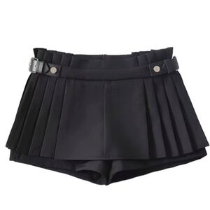 Mini pleated skort